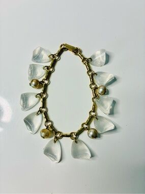 Retro Gold-Tone Bracelet with Clear Lucite Chunky Charms and Pearl Accents